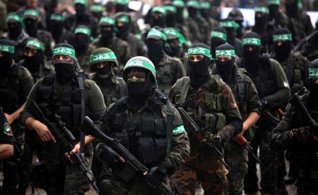 خبير عسكري (إسرائيلي): مقاتلو حماس وحزب الله أكثر كفاءة منا