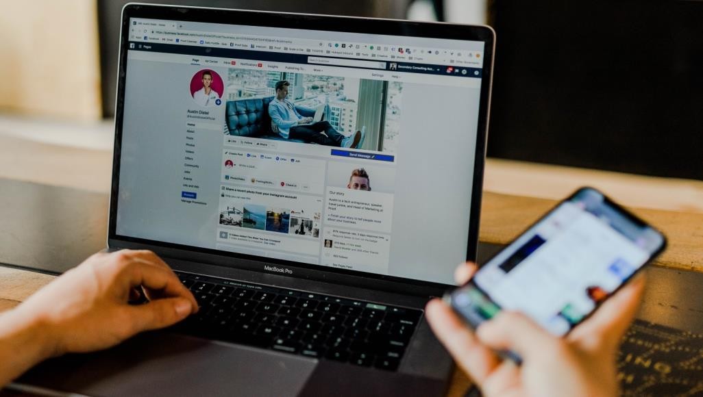 التجارة الإلكترونية بغزة.. نقص الخبرات يوقع المستهلك فريسة للاحتيال