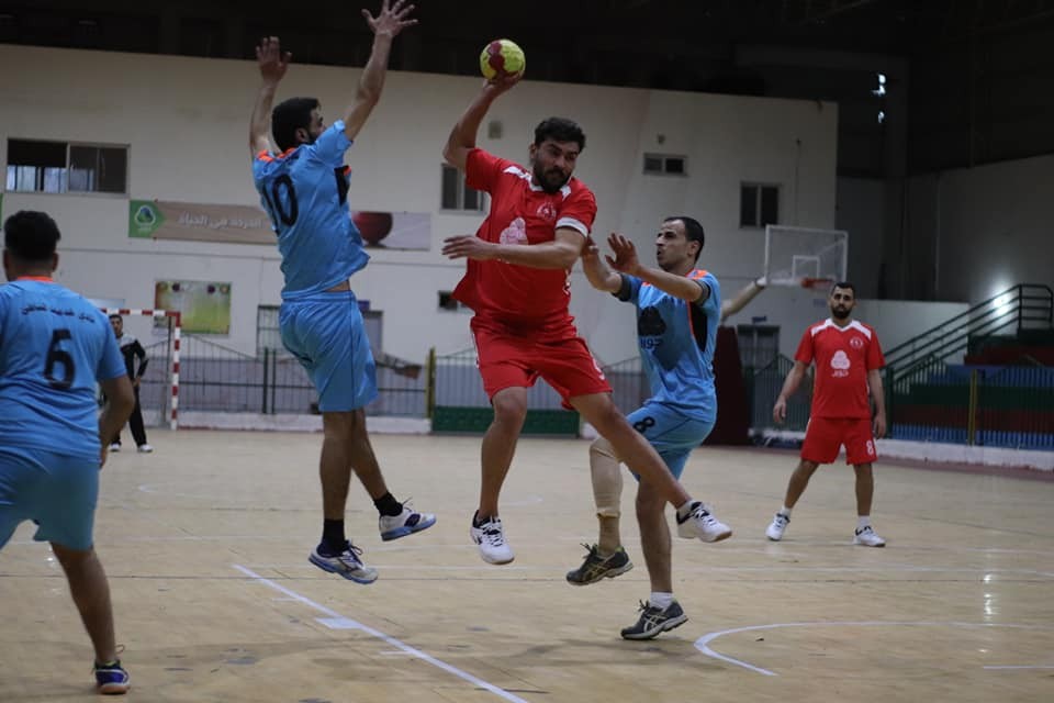 جانب من أحد مباريات البطولة