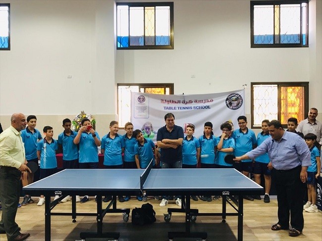 جانب من افتتاح مدرسة كرة الطاولة