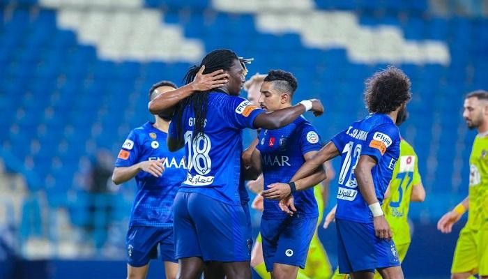 لاعبو الهلال