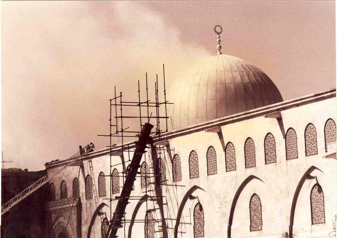 في ذكراها الثلاثون .. مجزرة الأقصى مشهد لم يغب