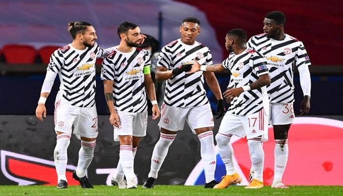 لاعبو اليونايتد