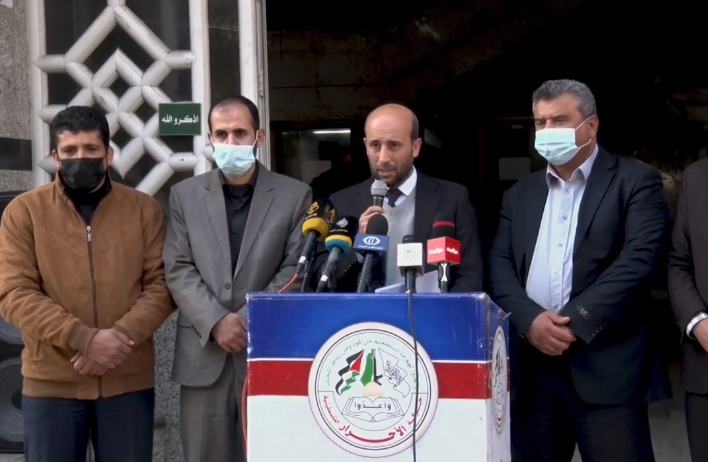 حركة الأحرار تعقب على عدم دعوتها الى حوار الفصائل الفلسطينية في القاهرة ..