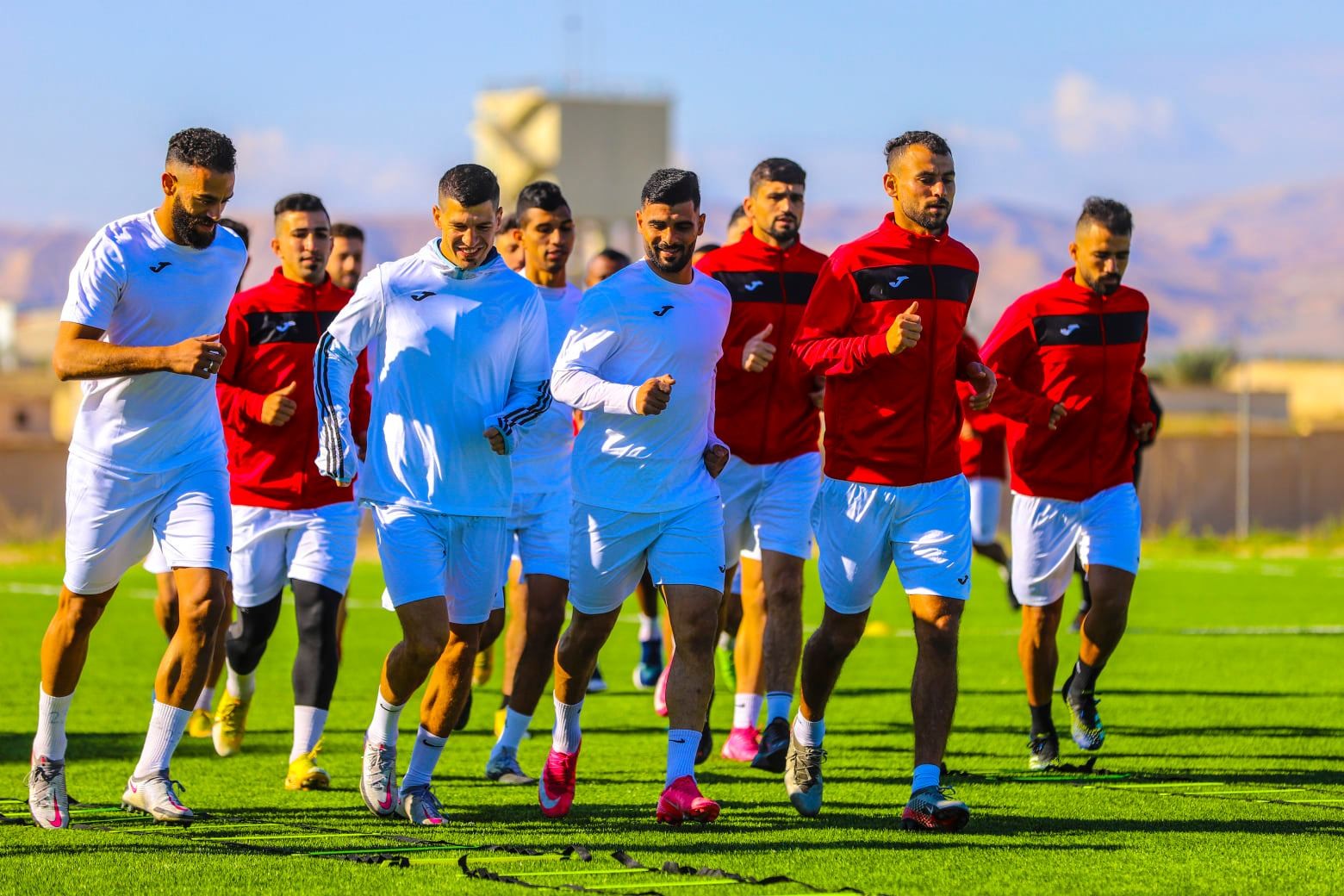 جانب من تدريبات منتخب فلسطين