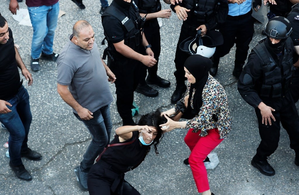 #شاهد || يا سلطة سقط القناع