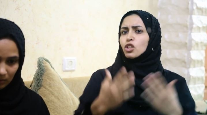 شقيقة أبو رجيلة : بطلب من أبو مازن يوقف العقاب الجماعي ضد غزة