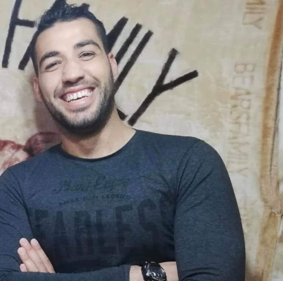 صورة للأسير