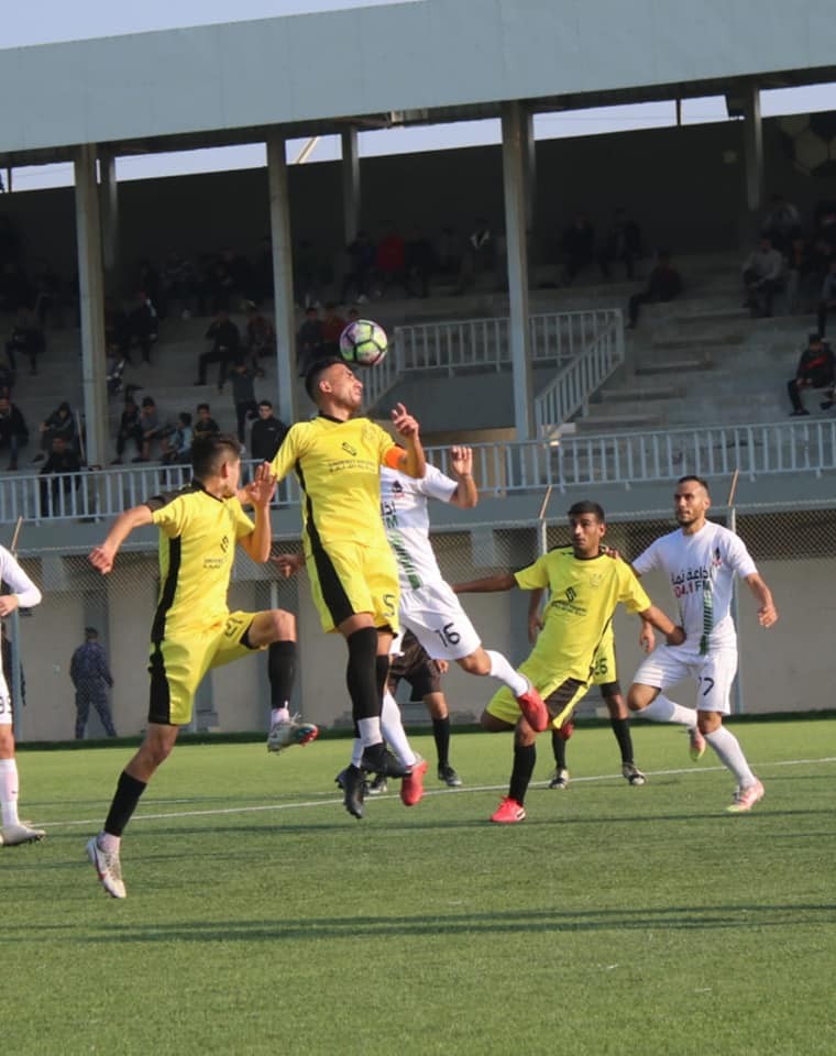 جانب من أحد مباريات دوري الأولى