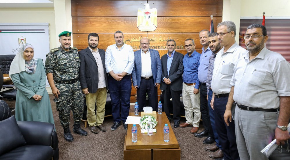 صورة لمجلس إدارة النقابة مع "الدعليس"