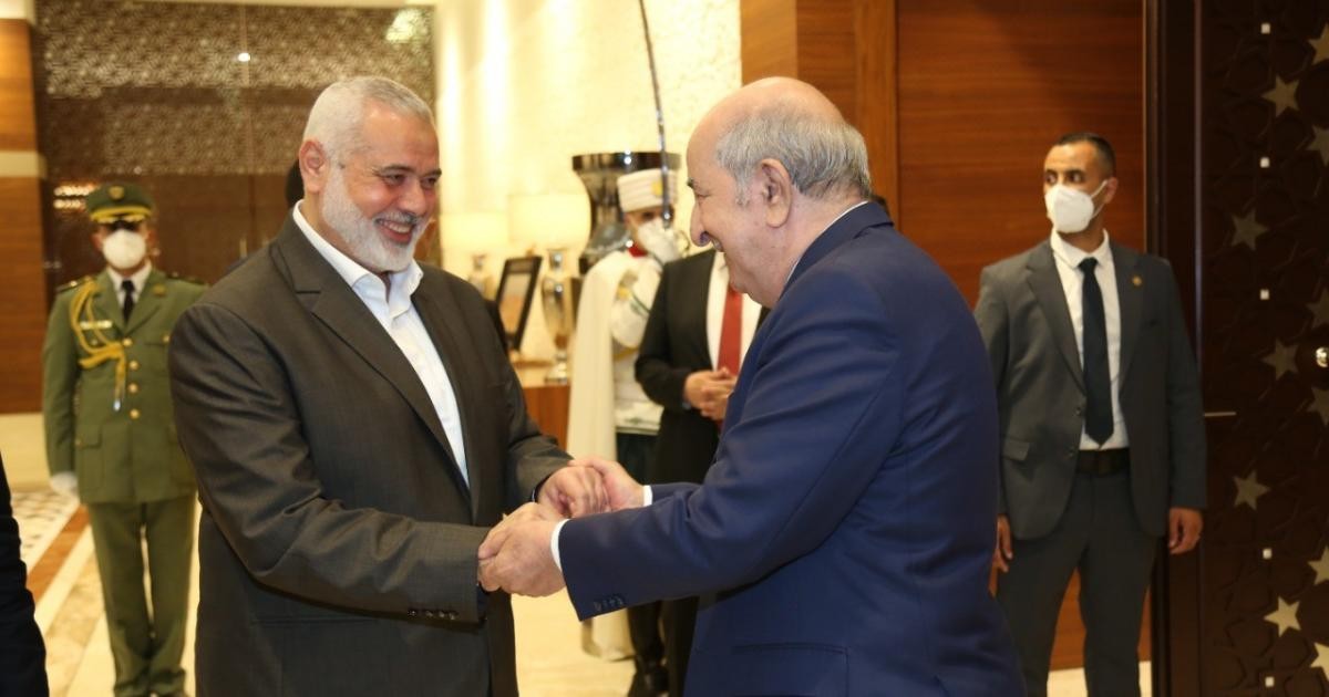 هنية يصل إلى الجزائر على رأس وفد قيادي من حماس