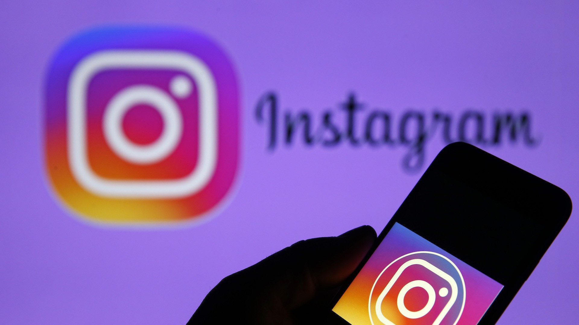 خلل في تطبيق  إنستغرام يوقف آلاف الحسابات