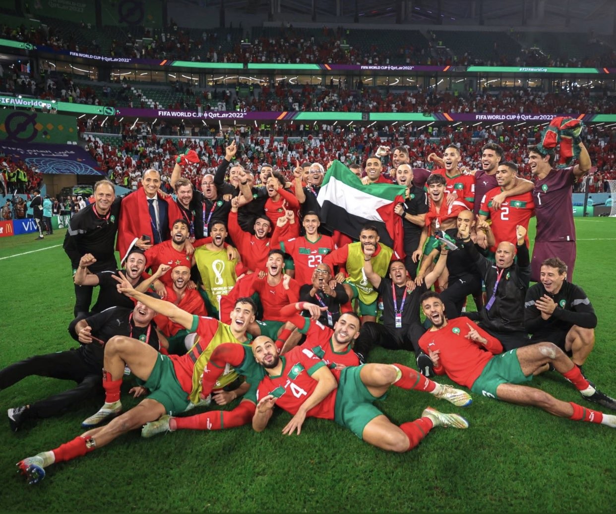 العلم الفلسطيني ينتصر على التطبيع