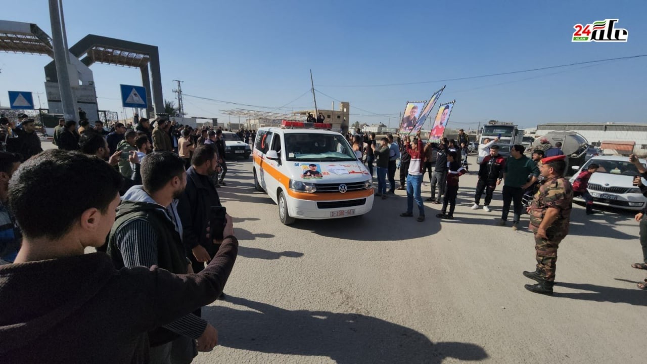 لحظة وصول جثامين شهداء الحصار إلى قطاع غزة