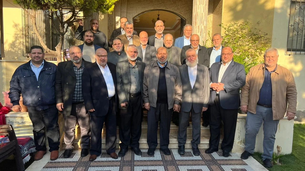 حماس والجهاد تلتقيان بغزة وتؤكدان على ضرورة التصدي لمخططات الاحتلال