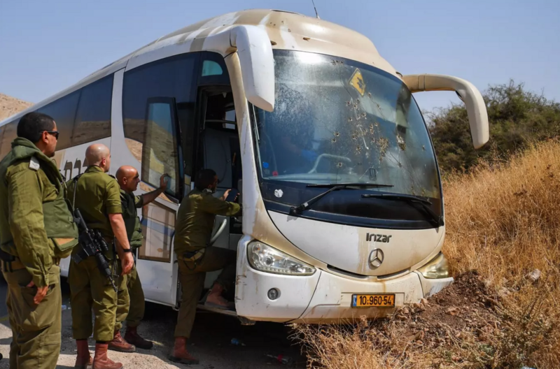 حافلة تعرضت لاطلاق نار في غور الأردن