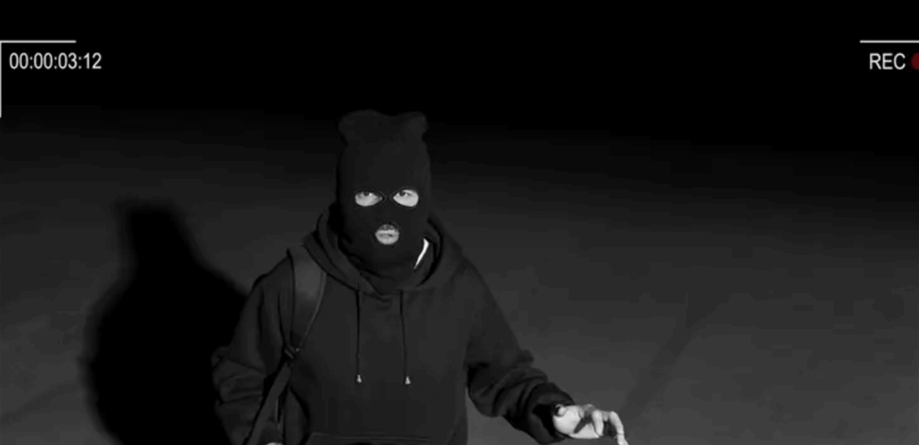 لص يقرر السرقة ولكن الحظ لم يكن حليفه- التفاصيل