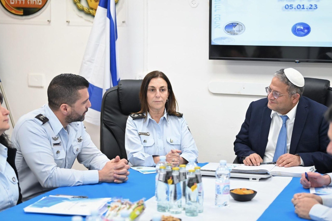 بن-غفيرفي سجن-نفحة