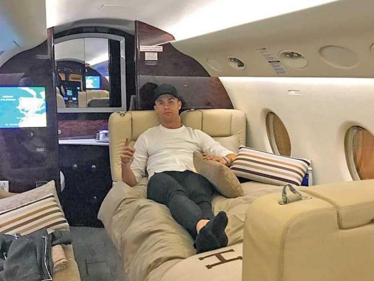 بعد تأجيرها بمبلغ ضخم.. رونالدو يعلن عن بيع طائرته الخاصة!