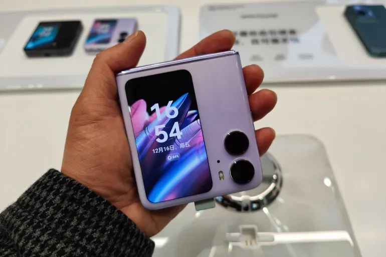 جوال "أوبو فايند إن2 فلب"