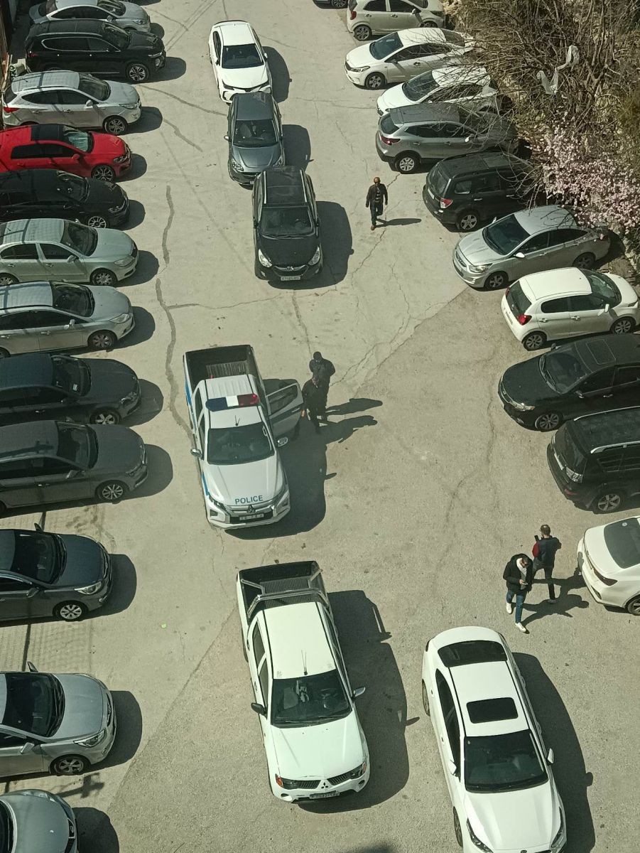 اقتحام المقر