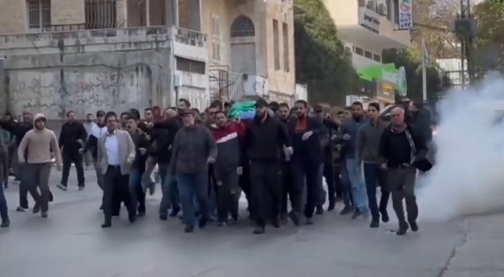 القناة 12: قمع السلطة لجنازة خروشة جزء من تفاهمات لقاء العقبة الأمني