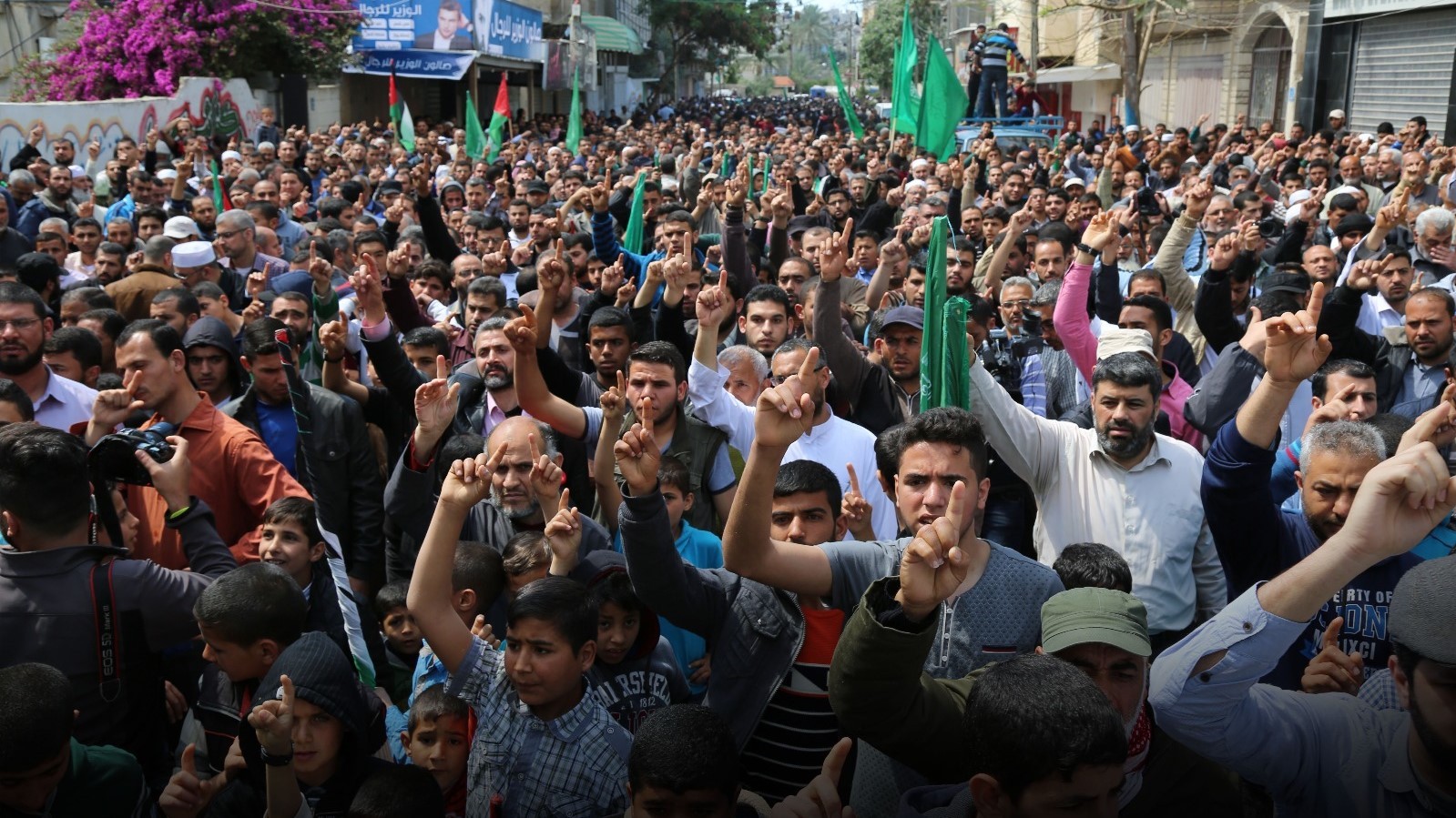 مسيرات غضب في غزة