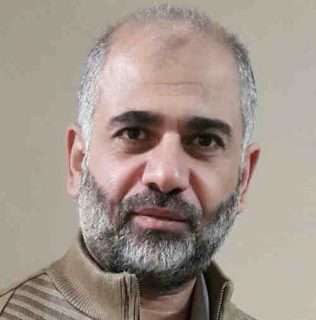 مصطفى يوسف اللداوي