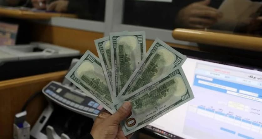 الاستعلام الحكومي.. صرف المنحة القطرية 100 دولار لشهر 8 أغسطس 2023