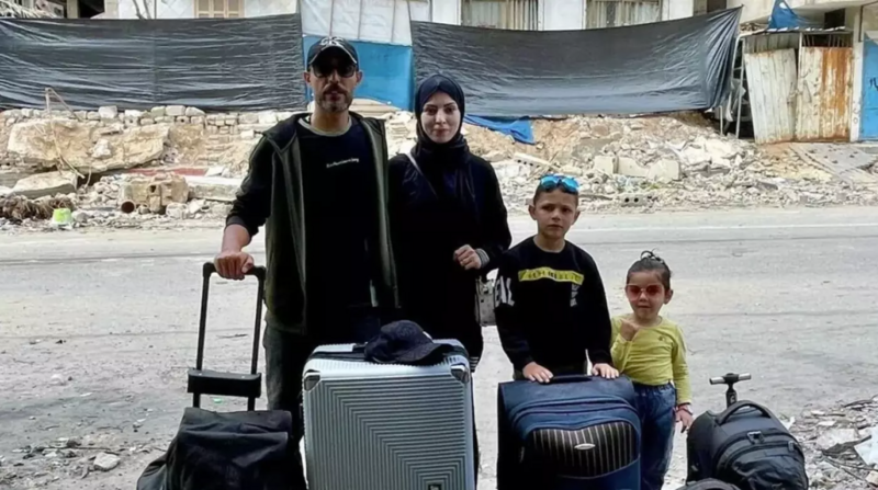 في غزّة.. غزة: جيش الاحتلال يحتجز امرأة فلسطينية رهينة للضغط على شقيقها لتسليم نفسه