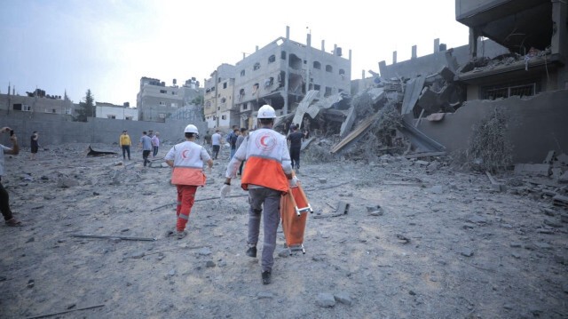 الهلال الأحمر: ارتفاع شهداء طواقمنا إلى 19 منذ 7 أكتوبر