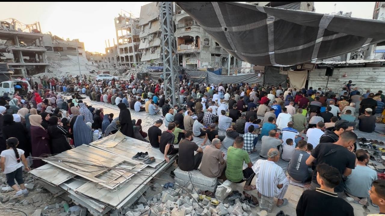 صلاة العيد في مخيم جباليا