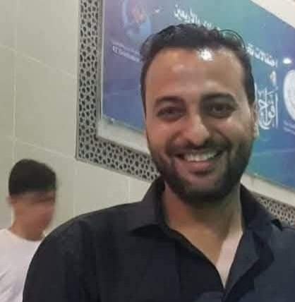 وفاة الحكيم أحمد الزهارنة نتيجة البرد القارس في خيام النازحين بالمواصي