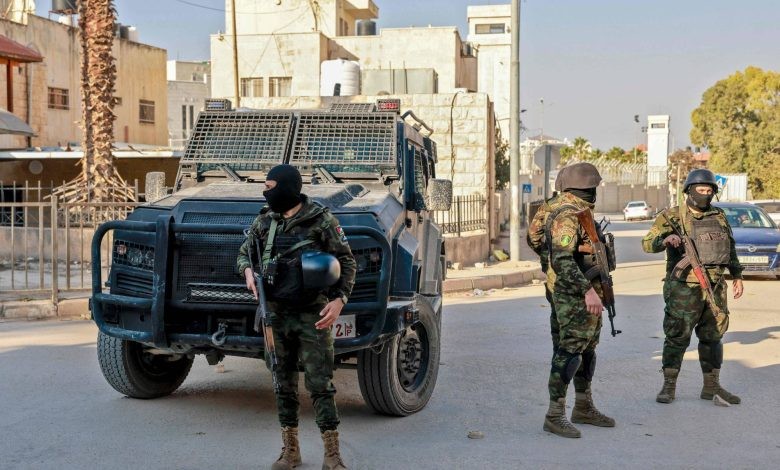 حركة حماس تدين استمرار الحملة الأمنية في مخيم جنين وتحذر من العواقب الوخيم