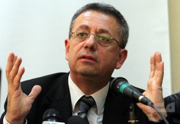 مصطفى البرغوثي.