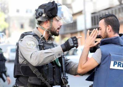 مركز حماية الصحفيين يطالب الاحتلال بإطلاق سراح الصحفيين المعتقلين وكشف مصير المختفين