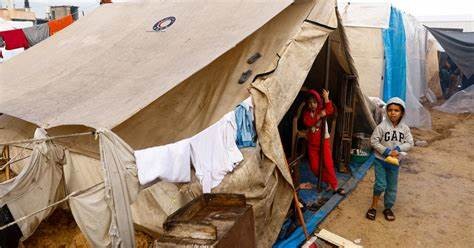 خيام النزوح غزة