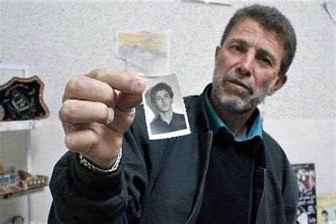 الأسير نائل البرغوثي