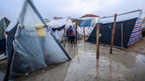 بلدية غزة تحذر من كوارث وأوبئة لعدم إدخال آليات ومعدات