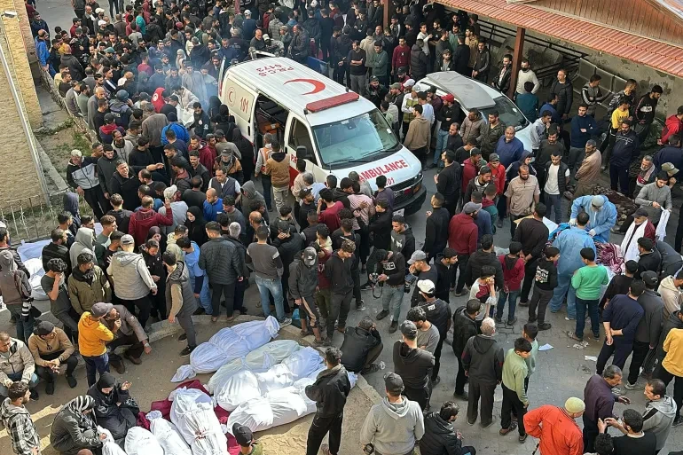 حماس تدين استهداف الاحتلال للطواقم الإنسانية في غزة وتصفه بجريمة حرب