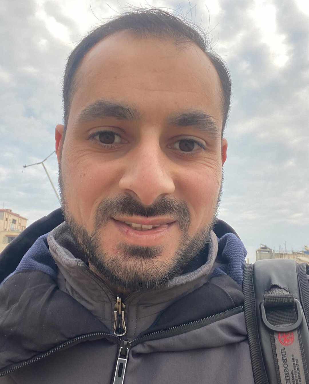 استصدار إشعار حياة يكلف صحفي فلسطيني عامًا من حياته