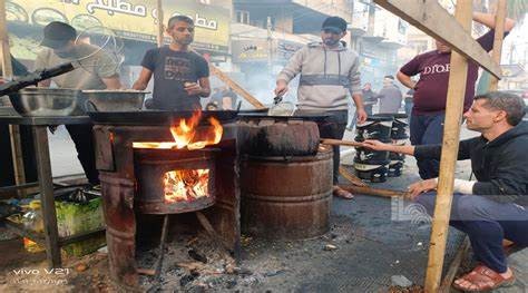 إغلاق الاحتلال للمعابر يفاقم أزمة الوقود في رمضان