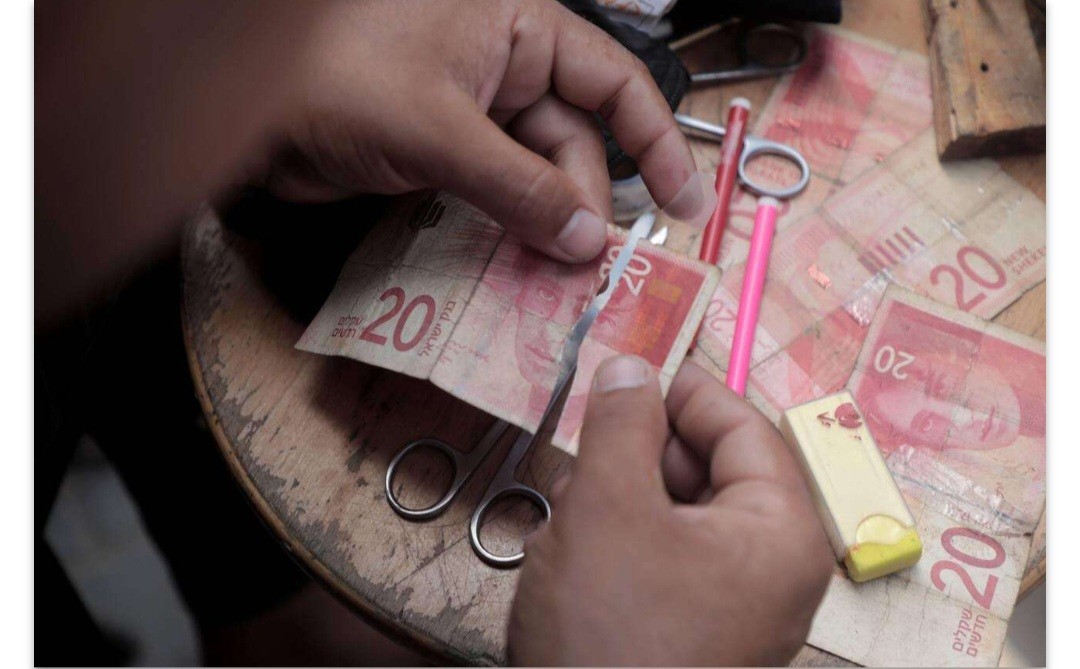 المرصد الأورومتوسطي: أزمة السيولة في غزة إبادة جماعية تتطلب تدخلاً دولياً