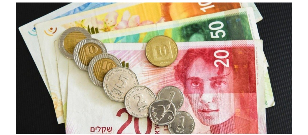 تحسن في قيمة الشيكل مع تراجع الدولار واليورو عالميا