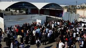 المكتب الإعلامي الحكومي يدين استهداف الاحتلال للمدنيين المنتظرين للمساعدات في رفح