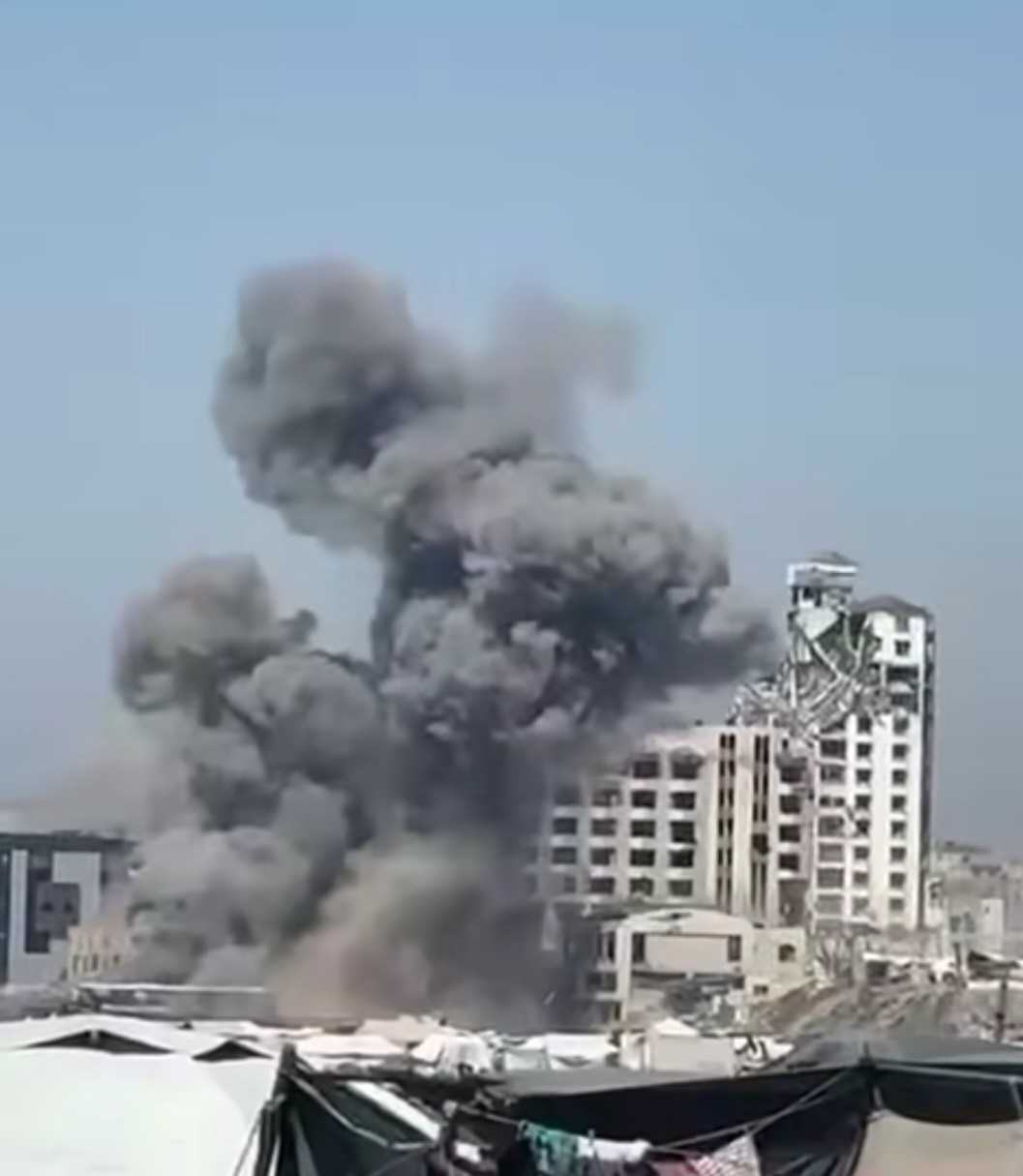 15 شهيدًا جراء استهداف طائرات الاحتلال استراحة على شاطئ غزة