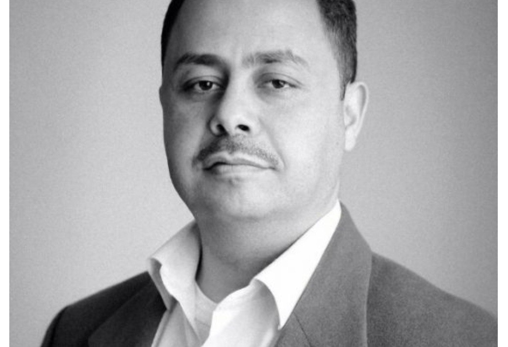 الكاتب وسام عفيفة