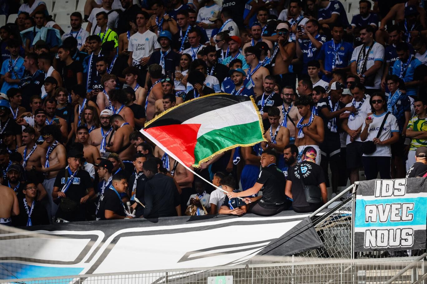 الرياضة الفلسطينية تحت النار: الاتحاد الدولي لكرة القدم يتجاهل انتهاكات إسرائيل