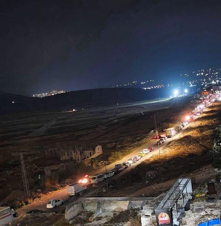 ازدياد الحواجز (الإسرائيلية) في الضفة الغربية ...حتى الطرقات أصبحت سجونا