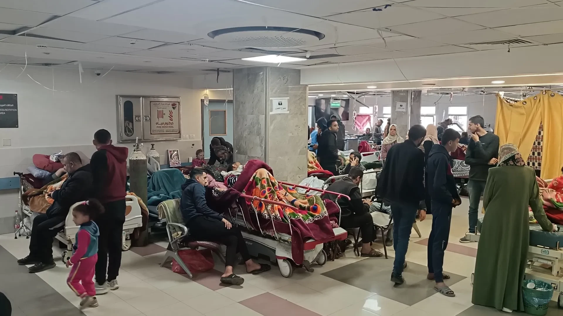 غزة أمام انهيار صحي.. فيروسات متحورة ومستشفيات مكتظة دون دواء